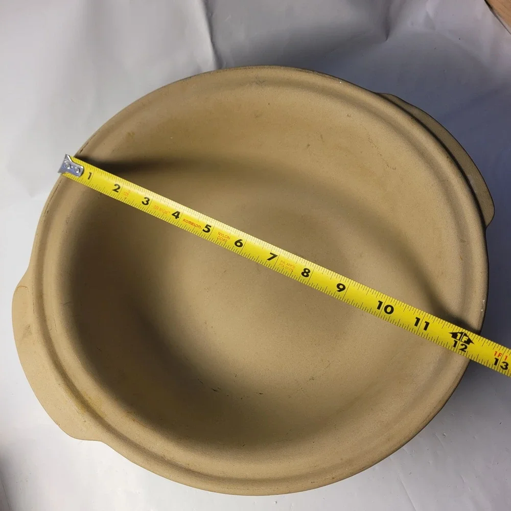 Pampered Chef Deep Dish Baker Stoneware Tan Round 12.5